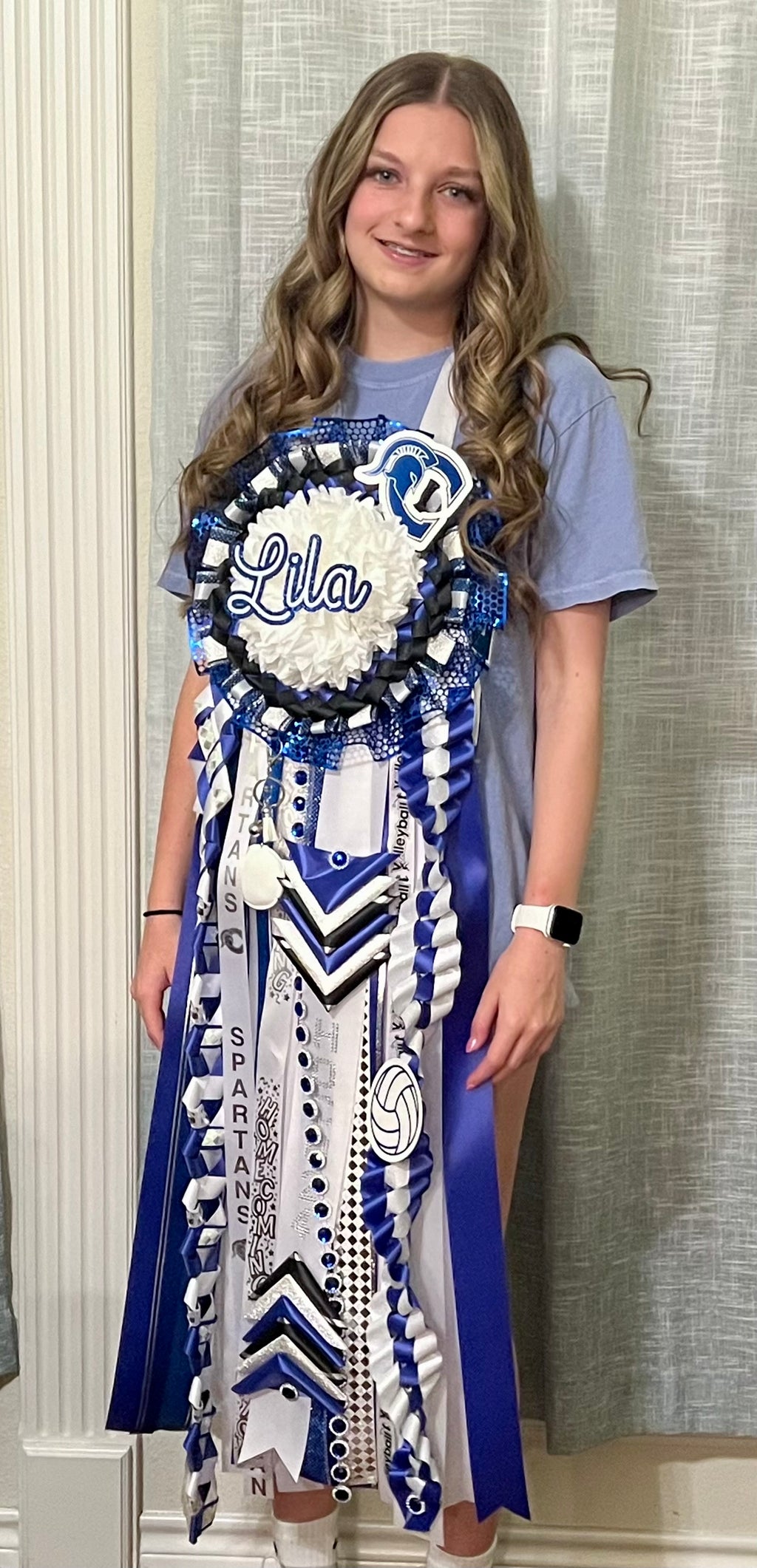 Homecoming Mum, Freshman