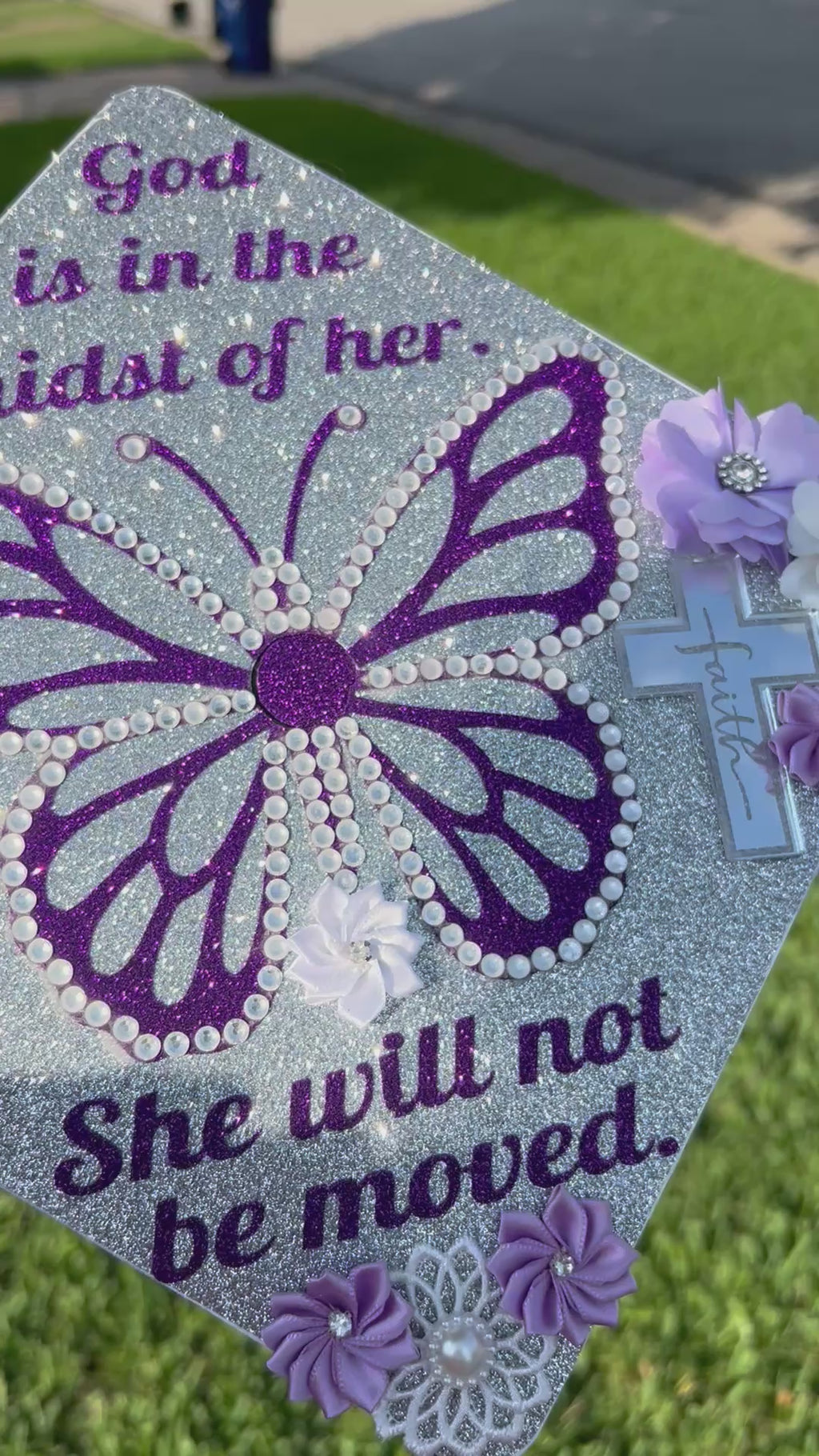 Graduation Grad Cap Topper for Seniors (High school, college, University, Trade).